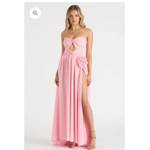 Elegant Strapless Pink Gown with Floral Accent